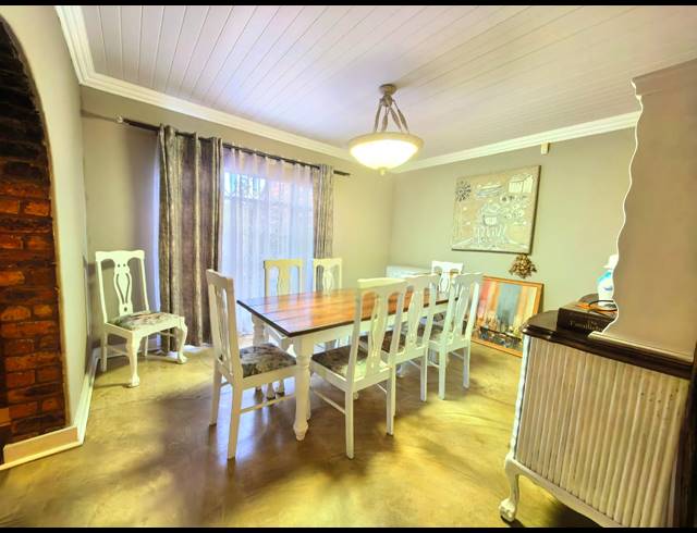 5 BEDROOM HOUSE FOR SALE IN VAALPARK
